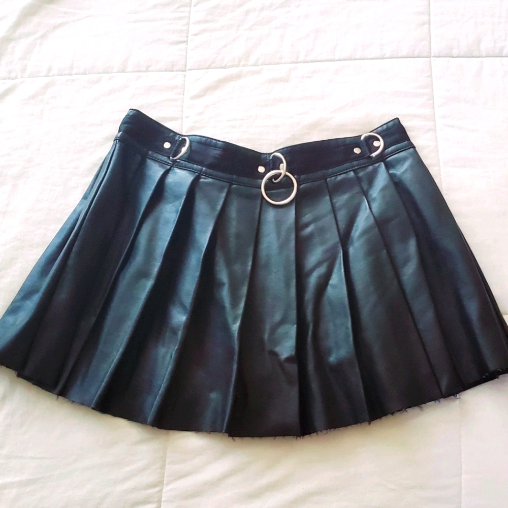 Dollskill faux leather mini skirt